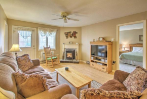 Lincoln Resort Condo with Pool Access - Near Hiking!